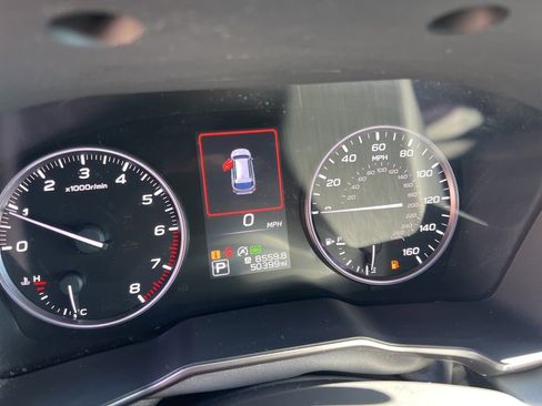 Used 2020 Subaru Outback Limited image 17