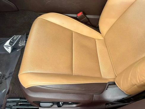 Used 2019 Lexus ES 350 w/ Premium Package FWD image 25