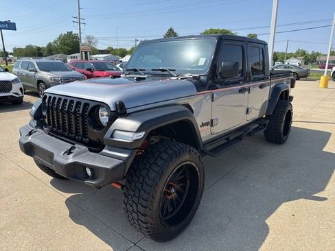 Used 2020 Jeep Gladiator Sport w/ Quick Order Package 24S AWD/4WD image 3