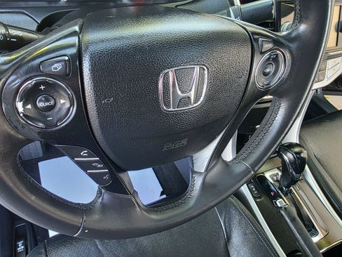 Used 2015 Honda Accord EX-L image 22