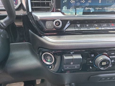 Used 2025 Chevrolet Silverado 3500 High Country w/ Technology Package AWD/4WD image 20