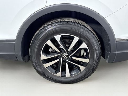 Used 2023 Volkswagen Tiguan S image 27