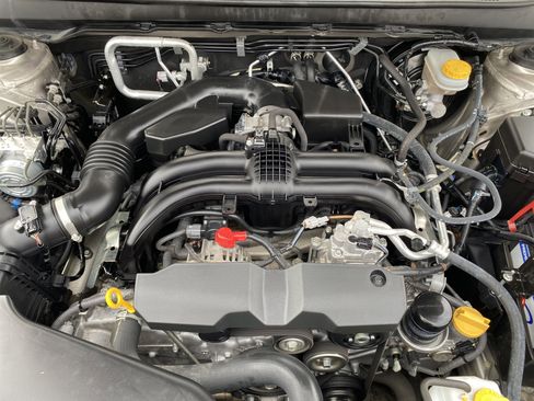 Used 2017 Subaru Outback 2.5i Limited image 24