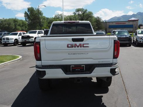 Used 2021 GMC Sierra 2500 Denali w/ Denali Ultimate Package AWD/4WD image 6