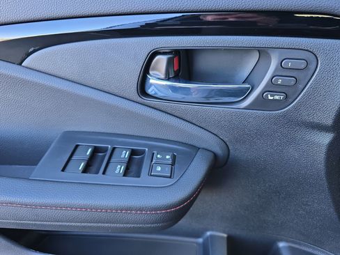 New 2026 Honda Ridgeline Black Edition image 28