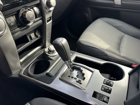 Used 2024 Toyota 4Runner SR5 Premium image 34