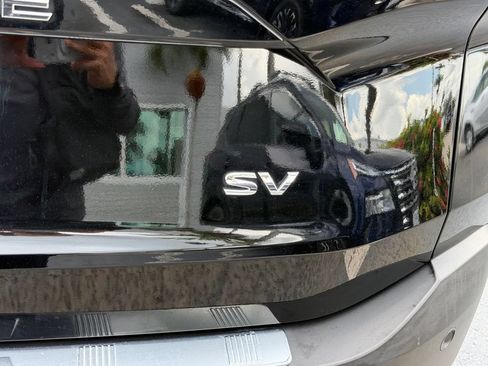 Certified 2023 Nissan Rogue SV FWD image 15