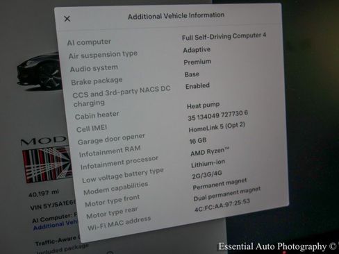 Used 2023 Tesla Model S Plaid AWD/4WD image 34