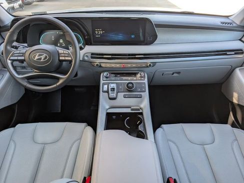Used 2025 Hyundai Palisade SEL FWD image 23