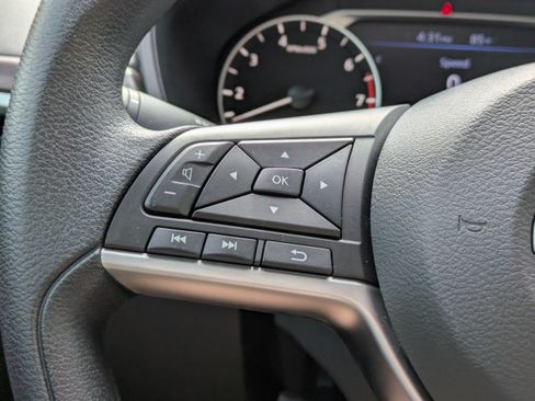 Certified 2024 Nissan Altima 2.5 SV FWD image 25