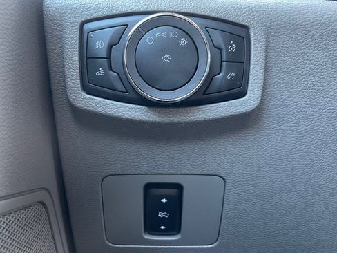 Used 2019 Ford F350 XLT w/ XLT Premium Package image 29