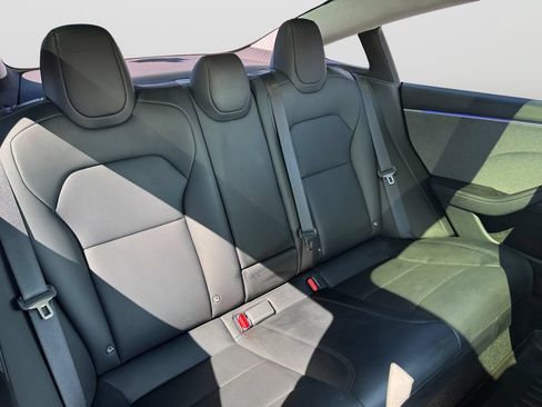 Used 2024 Tesla Model 3 Long Range RWD image 18