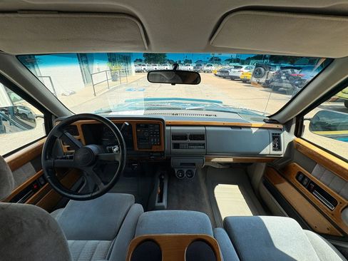 Used 1994 Chevrolet Silverado 3500 4x4 Extended Cab image 13