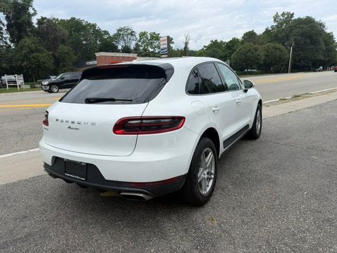Used 2018 Porsche Macan AWD/4WD image 7