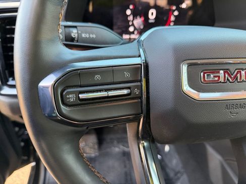Used 2023 GMC Canyon AT4 w/ AT4 Premium Package AWD/4WD image 16