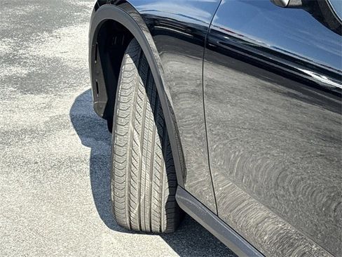 Used 2023 Mercedes-Benz GLC 300 image 38