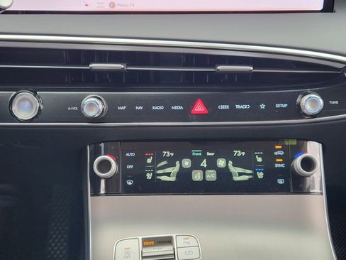New 2026 Genesis GV70 2.5T Advanced AWD/4WD image 15