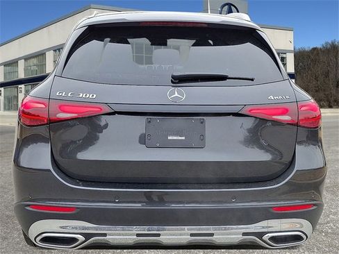 Used 2025 Mercedes-Benz GLC 300 GLC 300 image 5