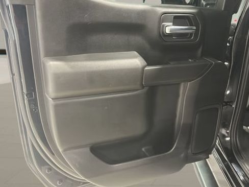 Used 2021 Chevrolet Silverado 1500 Custom AWD/4WD image 25
