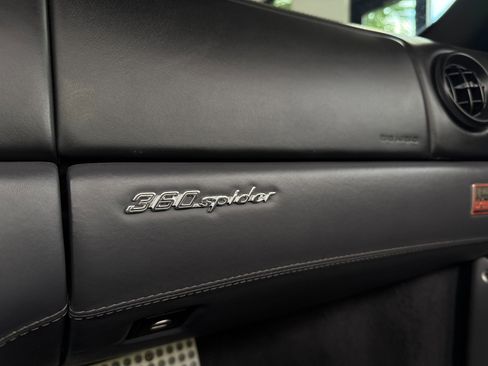 Used 2004 Ferrari 360 Spider image 38