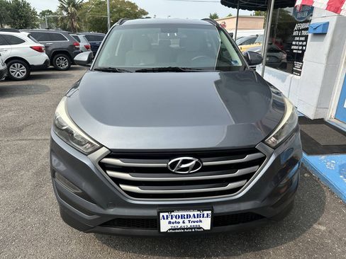 Used 2018 Hyundai Tucson SEL FWD image 9