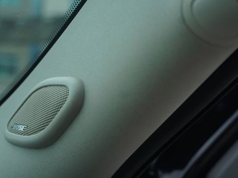 Used 2012 Chevrolet Avalanche LT w/ All-Star Edition image 7