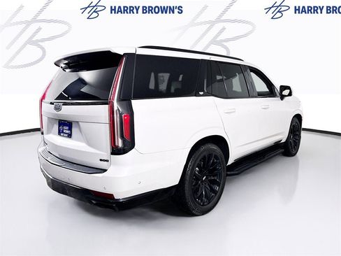 Used 2021 Cadillac Escalade Sport Platinum w/ LPO, ONYX Package image 34