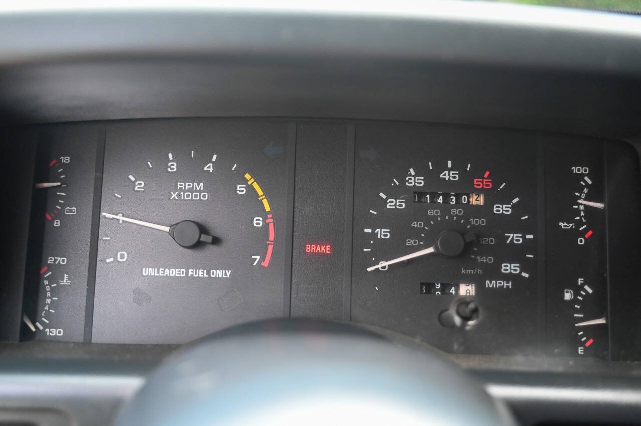 Used 1989 Ford Mustang LX RWD image 77