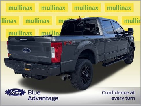 Used 2019 Ford F350 Lariat image 4
