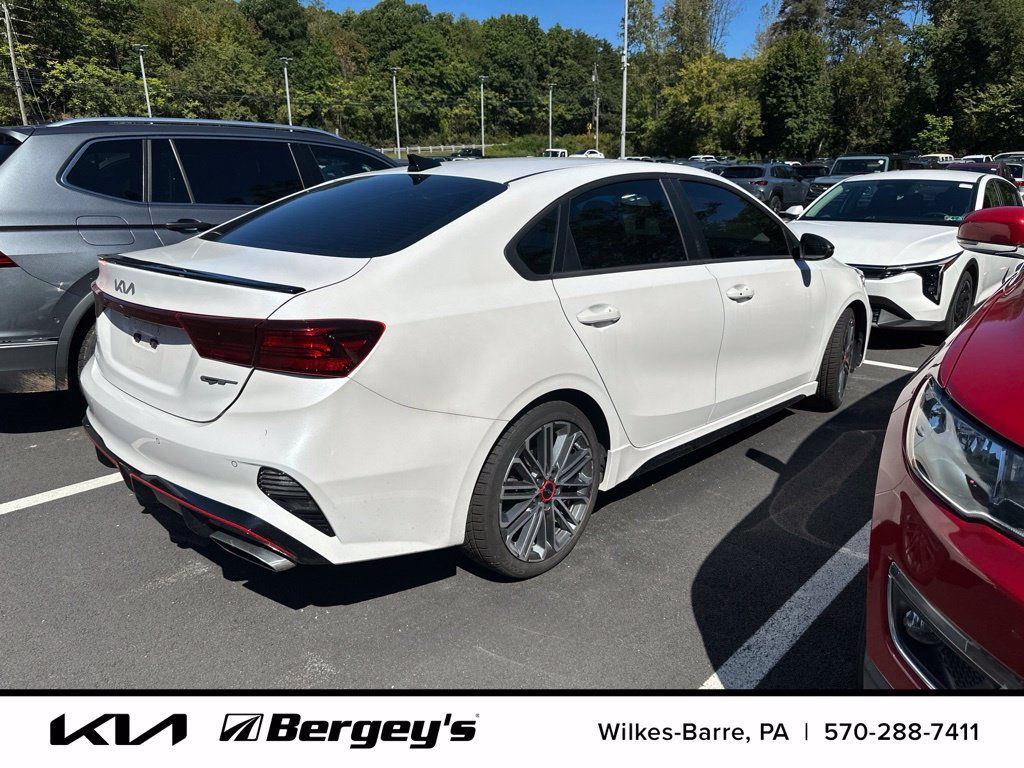 Used 2024 Kia Forte GT w/ GT2 Package FWD image 5