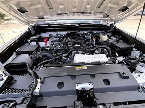 Used 2026 Toyota Tacoma SR5 RWD image 30