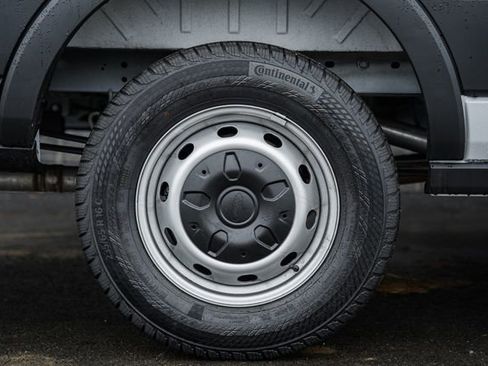 New 2026 Ford Transit 250 148 Medium Roof image 24