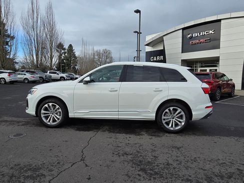 Used 2025 Audi Q7 3.0T Premium Plus image 43