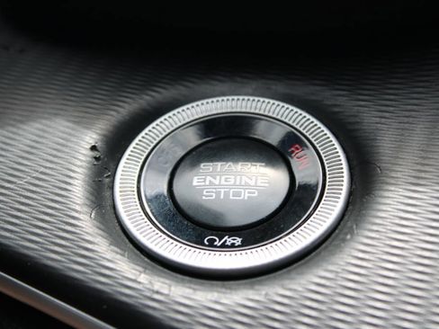 Used 2024 Jeep Grand Cherokee Altitude AWD/4WD image 40