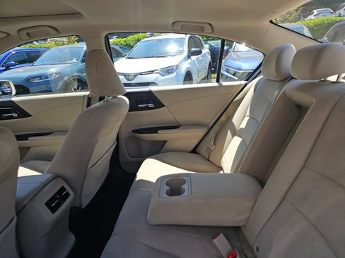 Used 2016 Honda Accord EX image 20