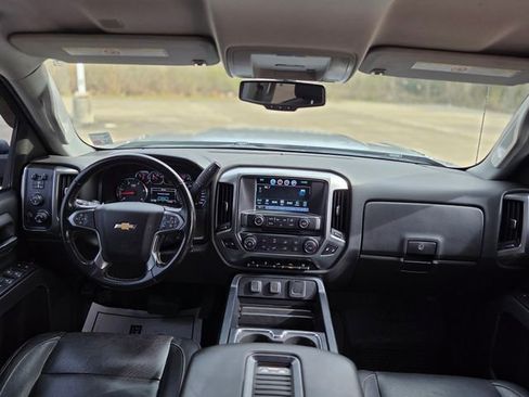 Used 2017 Chevrolet Silverado 2500 LT w/ LT Plus Package image 18