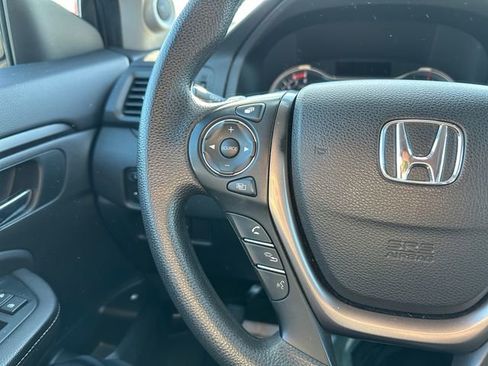 Used 2023 Honda Ridgeline Sport image 23