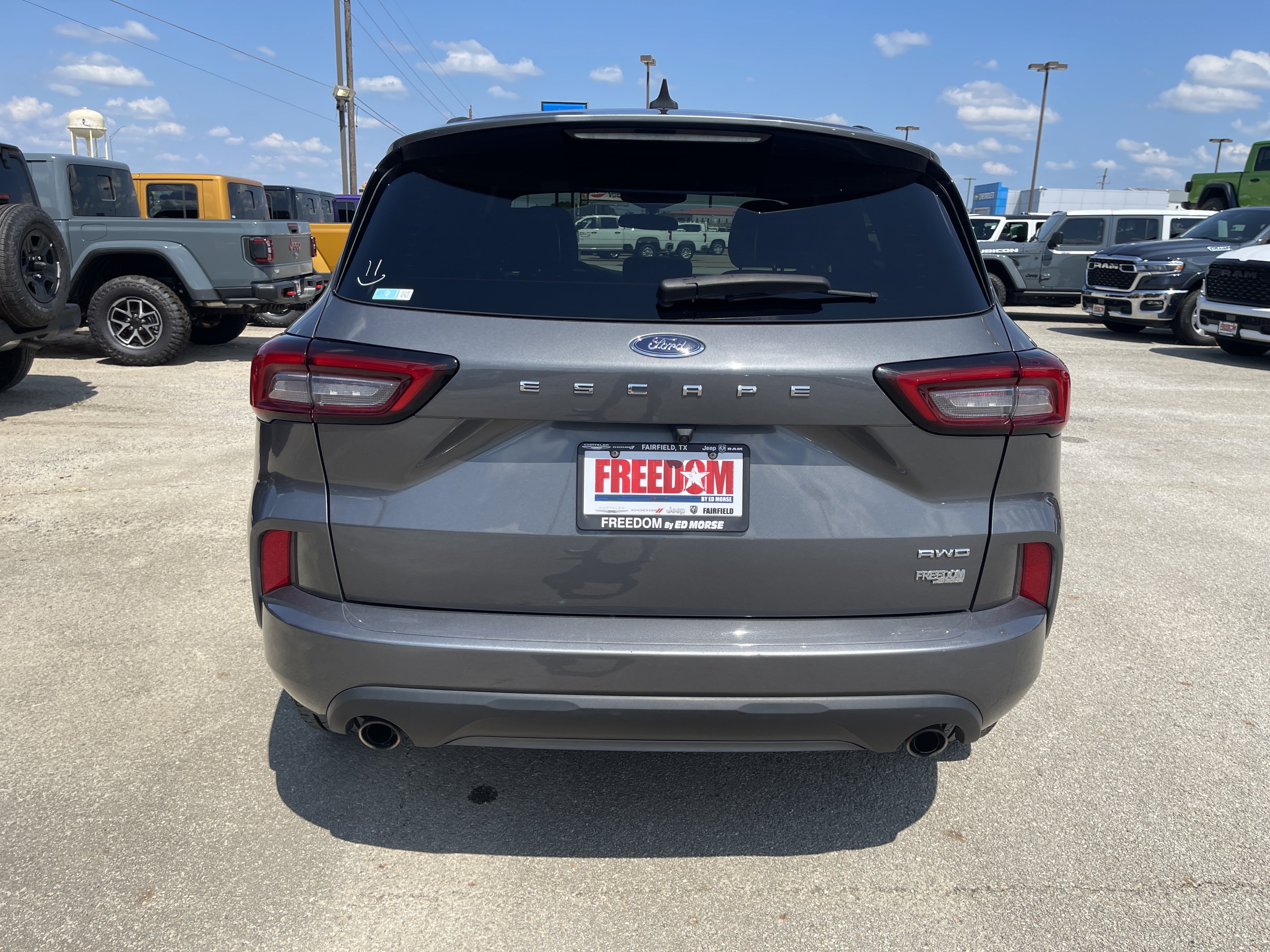 Used 2024 Ford Escape ST-Line AWD/4WD image 5