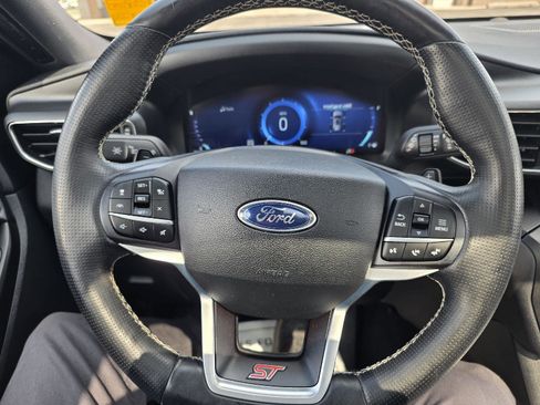Used 2020 Ford Explorer ST w/ ST Street Pack AWD/4WD image 12