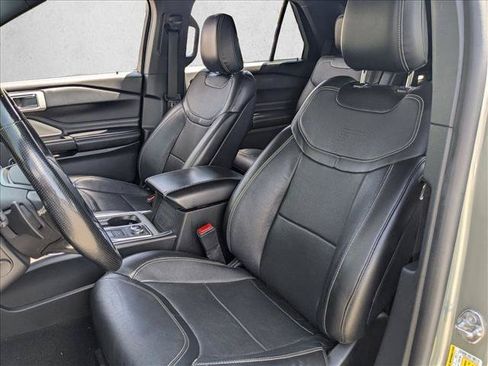Used 2020 Ford Explorer ST w/ ST Street Pack AWD/4WD image 17