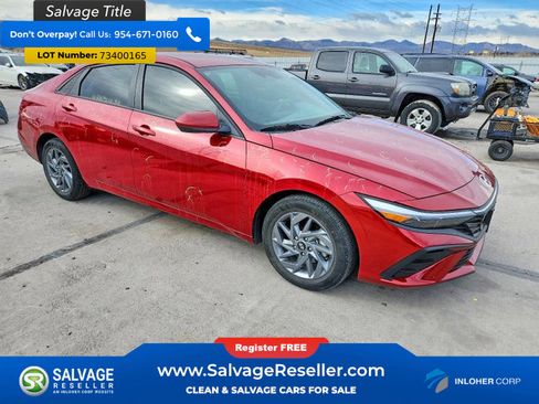 Used 2024 Hyundai Elantra SEL image 4