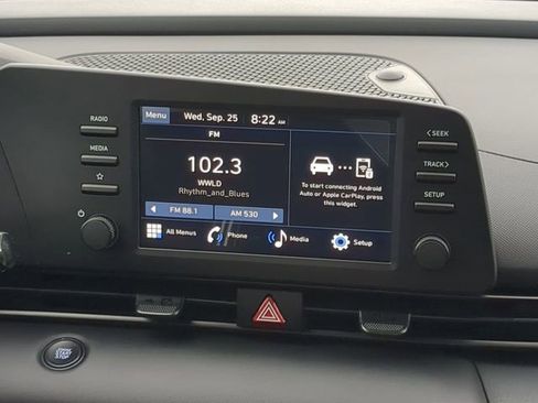 New 2025 Hyundai Elantra Sport image 17