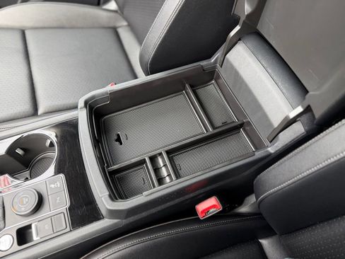 Used 2019 Volkswagen Atlas SEL R-Line image 27