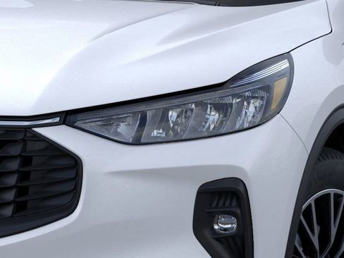 New 2026 Ford Escape SE FWD image 19