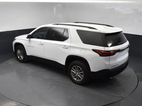 Used 2023 Chevrolet Traverse LT w/ LPO, Cargo Package AWD/4WD image 14
