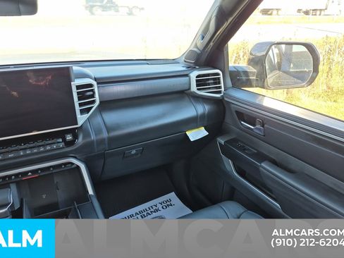 Used 2025 Toyota Tundra Platinum image 29