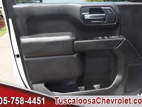 Used 2020 Chevrolet Silverado 1500 Custom w/ Custom Value Package RWD image 17