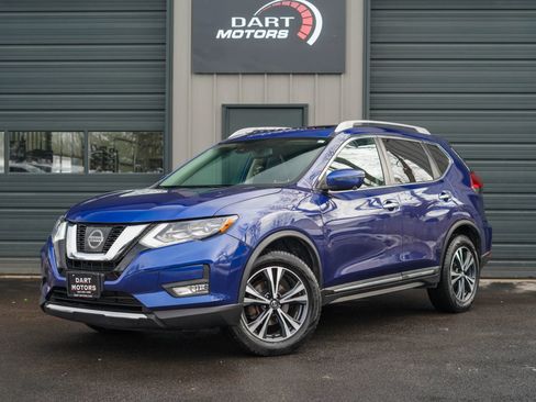 Used 2017 Nissan Rogue SL w/ SL Premium Package AWD/4WD image 3