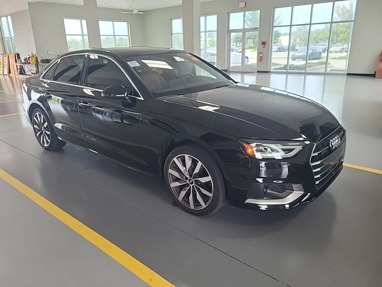 Used 2021 Audi A4 2.0T Premium w/ Convenience Package AWD/4WD image 5