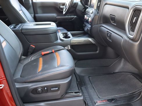 Used 2021 GMC Sierra 1500 AT4 w/ AT4 Value Package AWD/4WD image 17